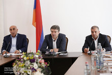 Կարեն Կարապետյանը ծանոթացել է Վեդու ջրամբարի կառուցման շինաշխատանքների ընթացքին և խորհրդակցություն անցկացրել Արարատում