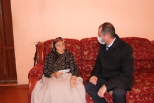 Փոխմարզպետն այցելել է դարակերտցի 100-ամյա Հզնա Սարգսյանին