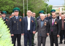 Մարզպետը ՌԴ սահմանապահ զորամասում մասնակցել է Հաղթանակի և խաղաղության օրվան նվիրված միջոցառմանը